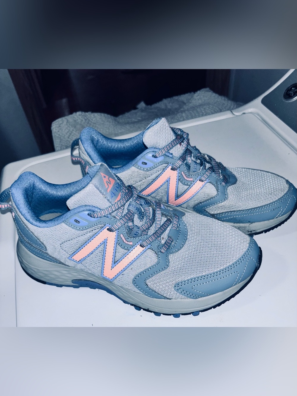 New Balance Women's Blue and Pink Running Sneakers,410 V7 trail running shoes.